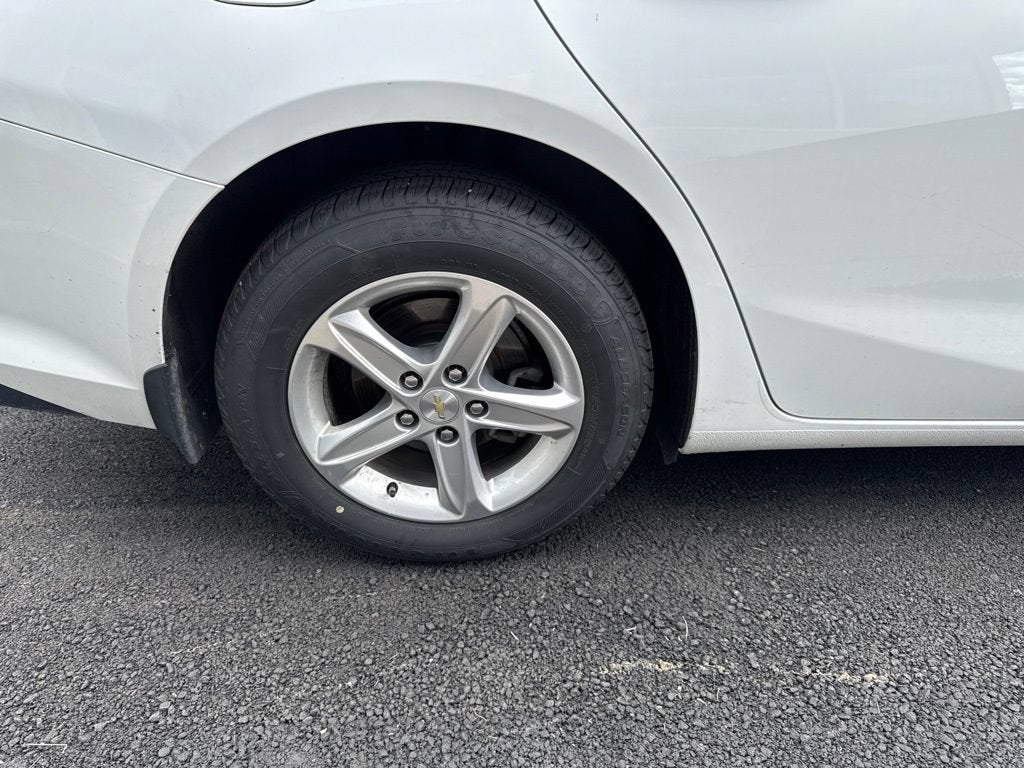 2022 Chevrolet Malibu LS