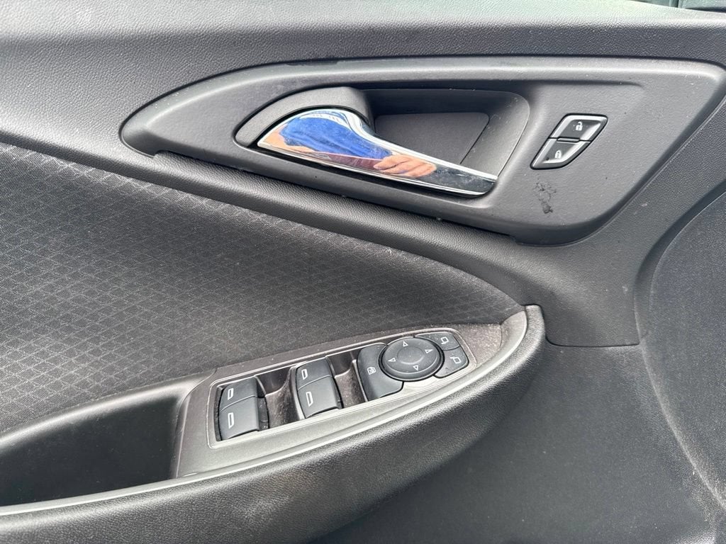 2022 Chevrolet Malibu LS
