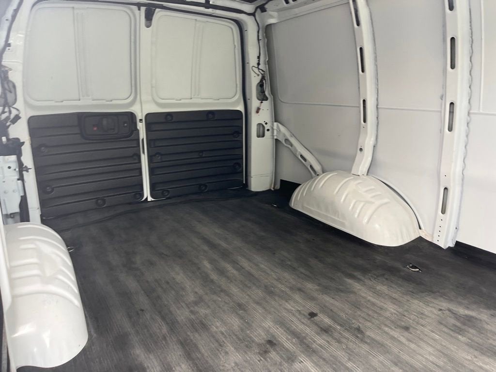 2024 Chevrolet Express Cargo 2500 WT