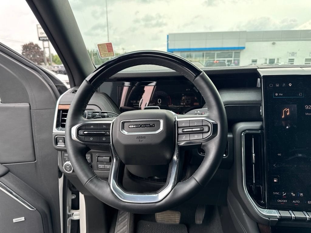 2025 GMC Yukon Denali