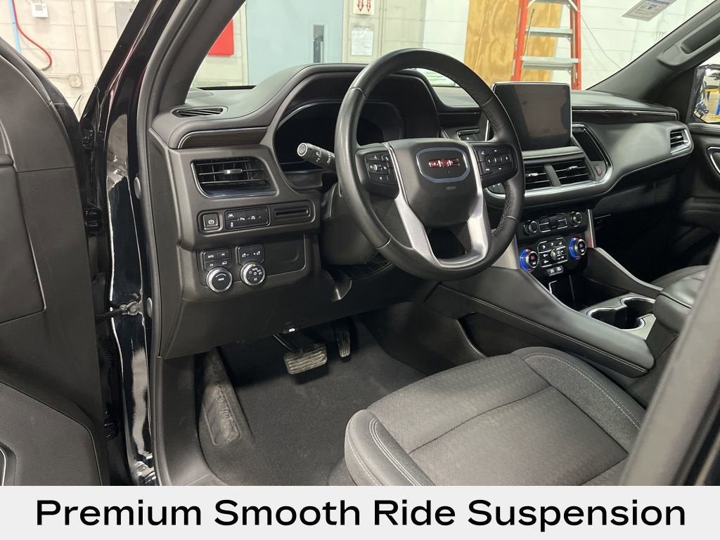2024 GMC Yukon XL SLE