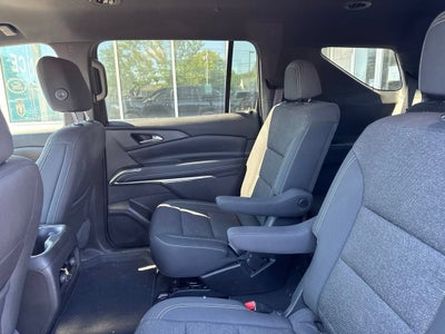 2024 Chevrolet Traverse LT
