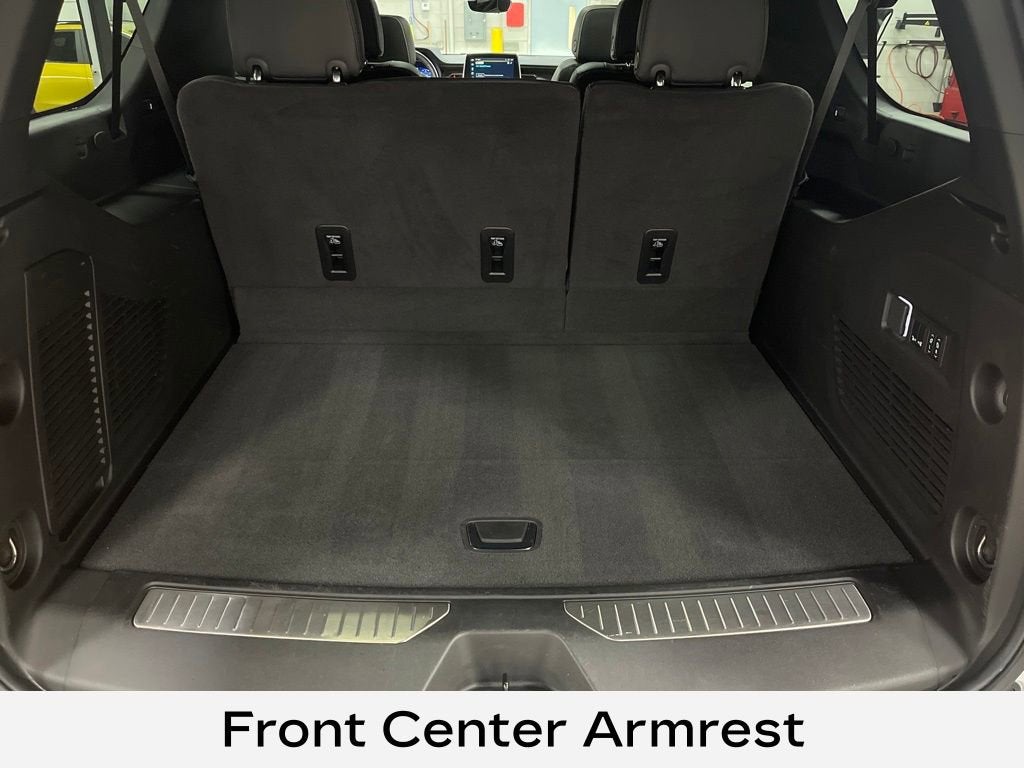 2024 Chevrolet Suburban Premier