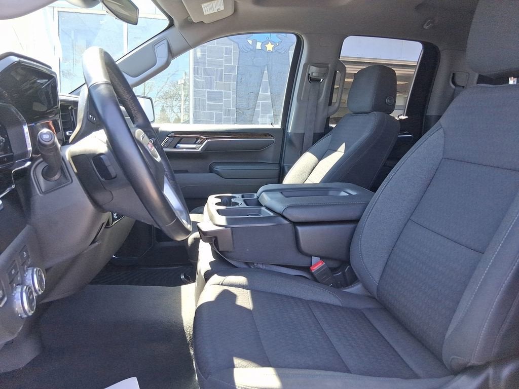 2023 GMC Sierra 1500 SLE