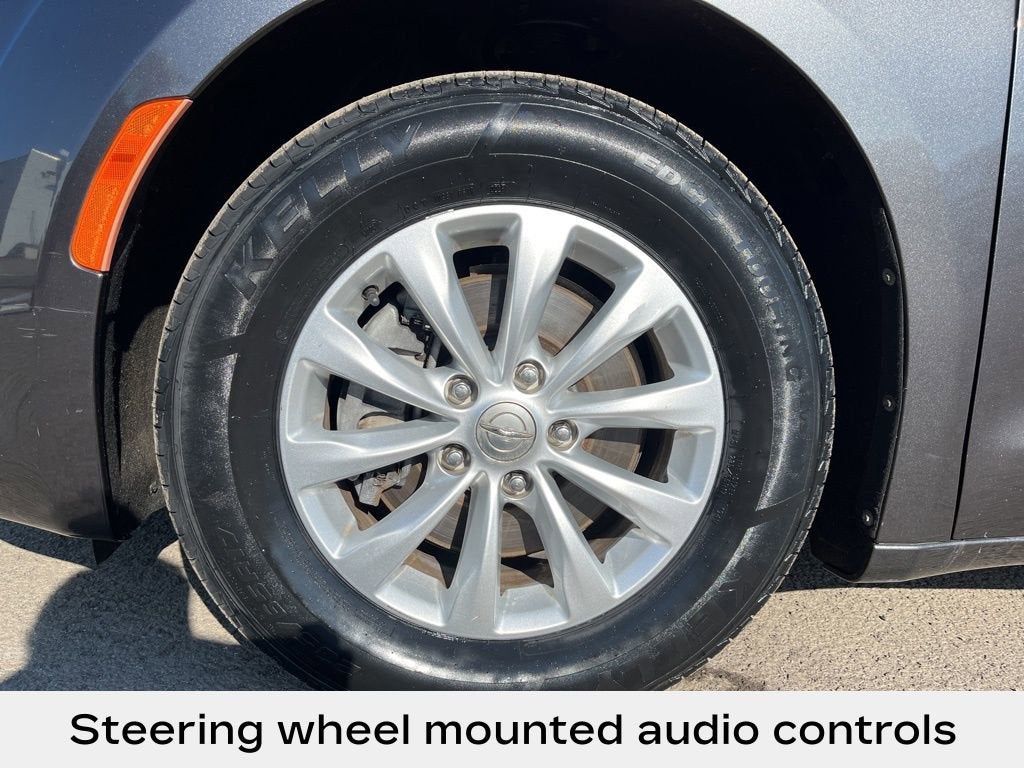 2019 Chrysler Pacifica Touring L