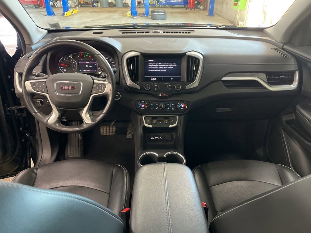 2022 GMC Terrain SLT