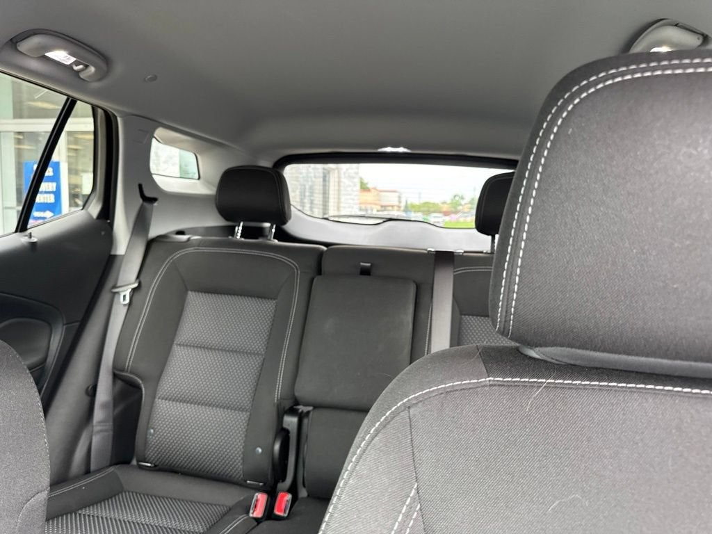 Photo 18