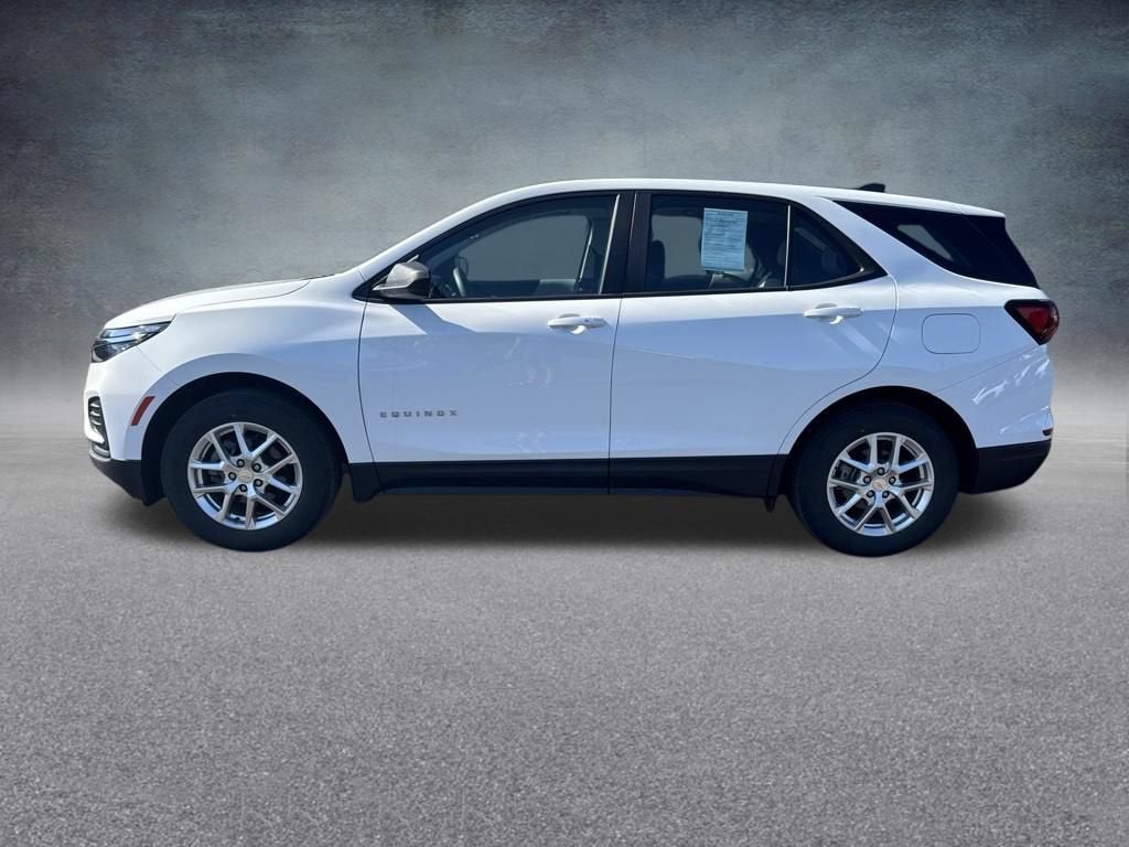2022 Chevrolet Equinox LS