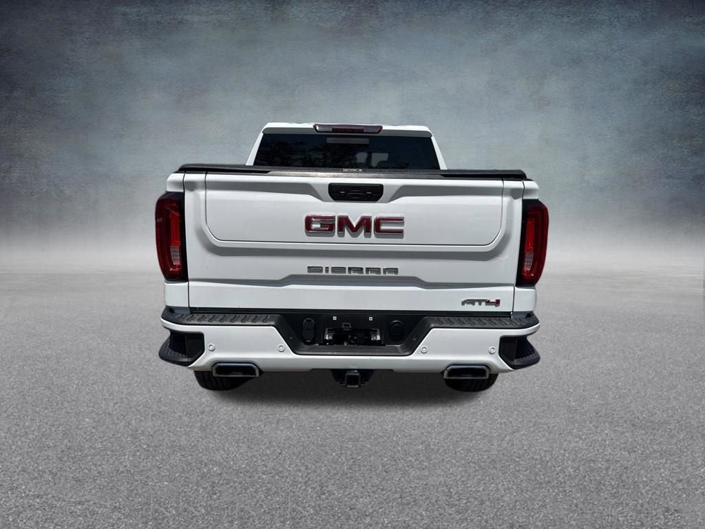 2022 GMC Sierra 1500 Limited AT4