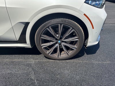 2021 BMW X7 M50i