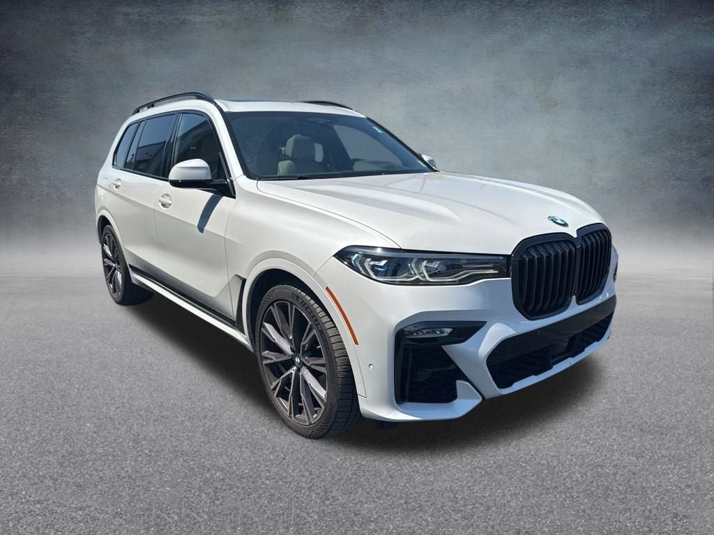 2021 BMW X7 M50i