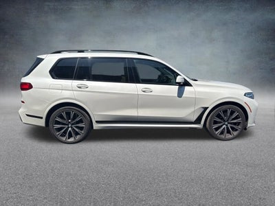 2021 BMW X7 M50i