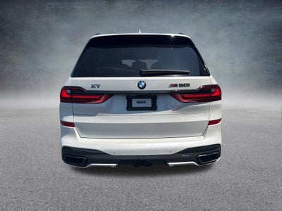 2021 BMW X7 M50i