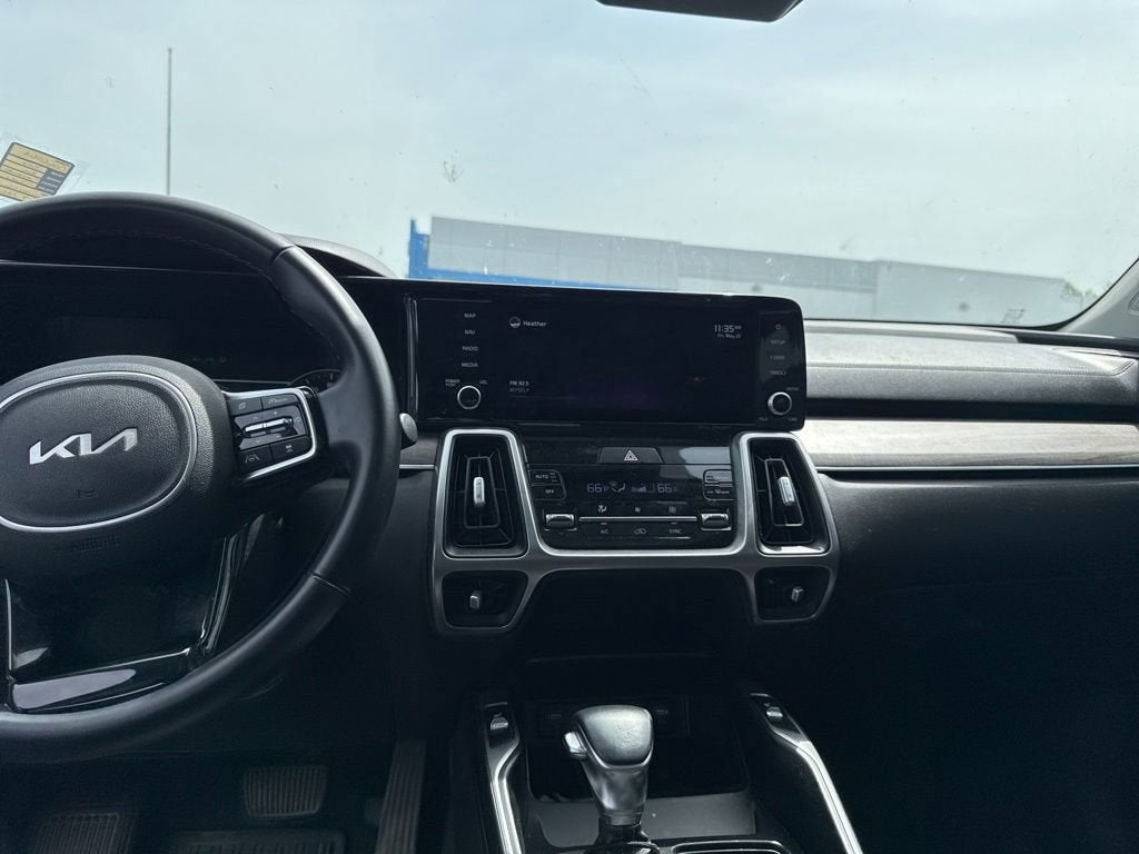2022 Kia Sorento X-Line EX