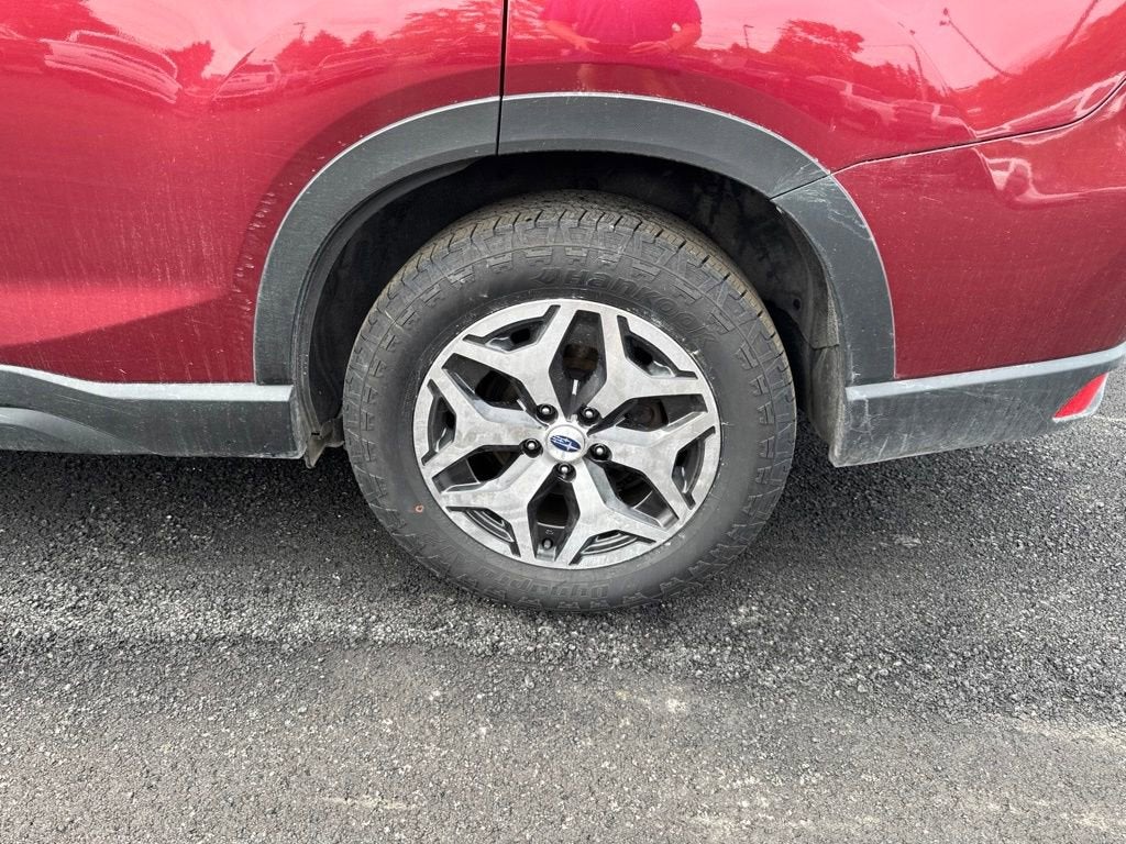 2024 Subaru Forester Premium