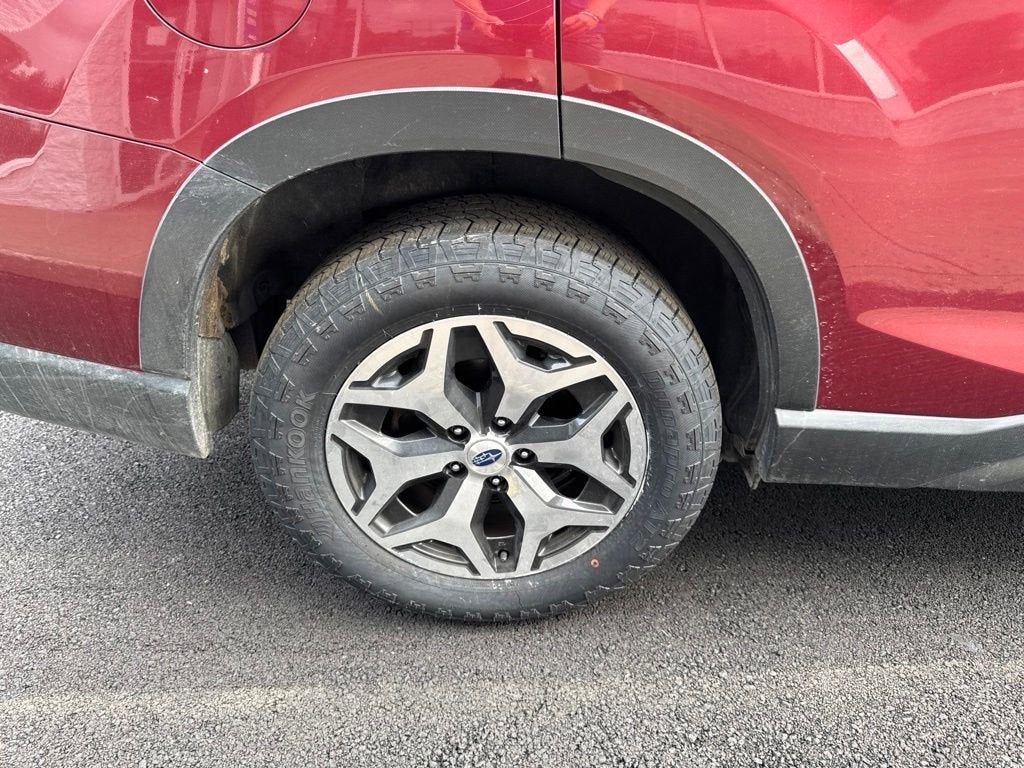 2024 Subaru Forester Premium