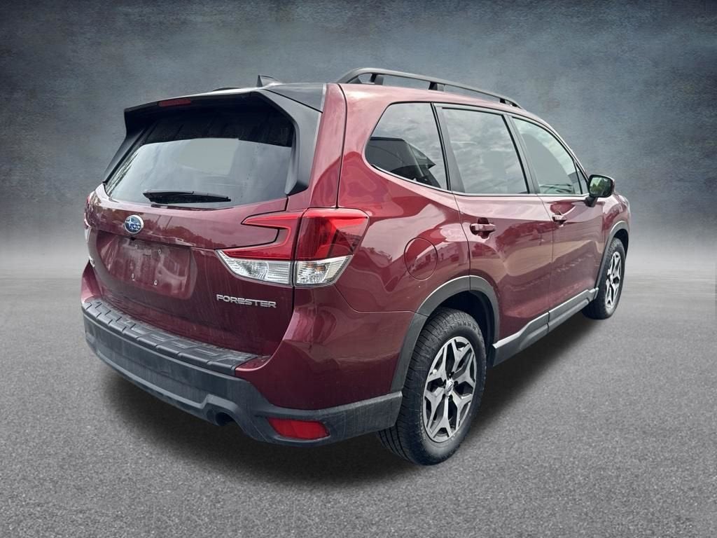 2024 Subaru Forester Premium